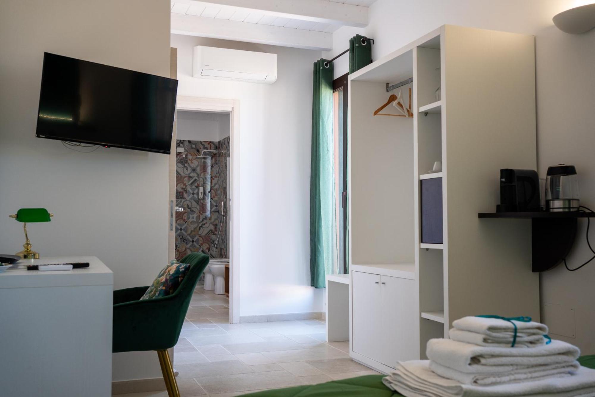 Duomo Guest House บาร์เลตตา ห้อง รูปภาพ